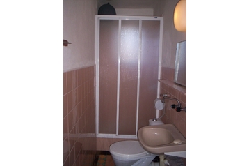 Polska Privát Jastrzębia Góra, Zewnątrz